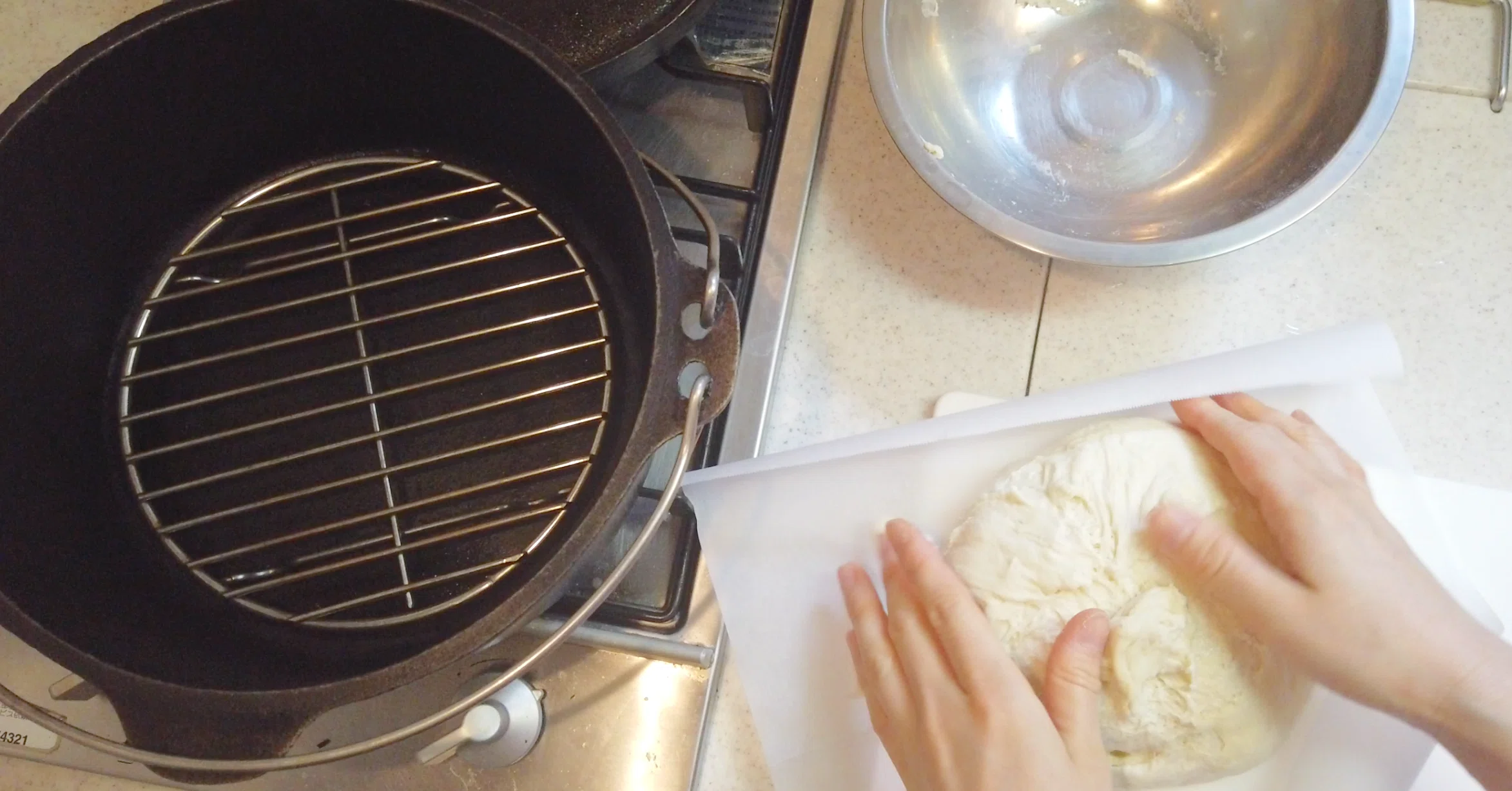 コンロで焼ける ダッチオーブンでパン作り くまつん Note