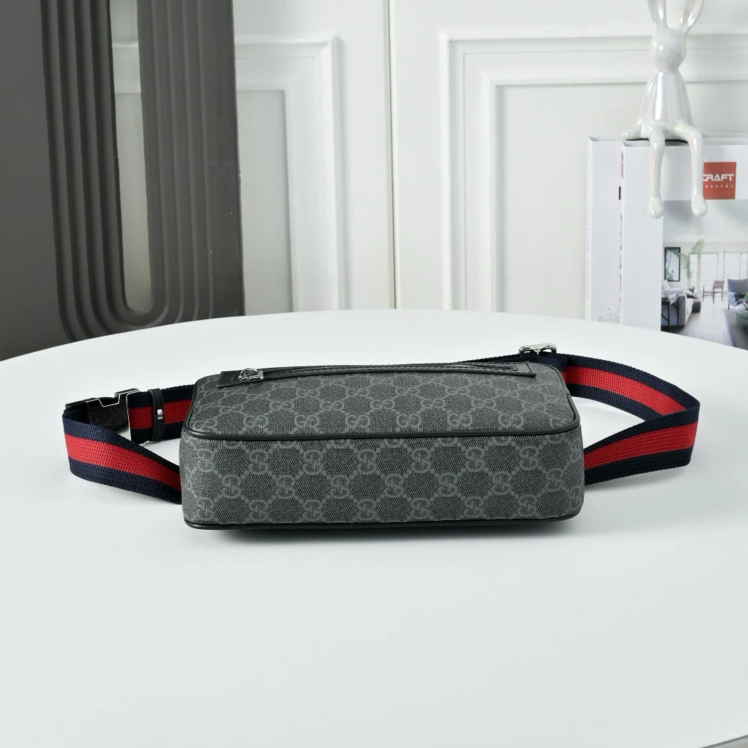 GUCCI グッチ ボディバッグ 792094 FADJM GGスプリーム キャンバス