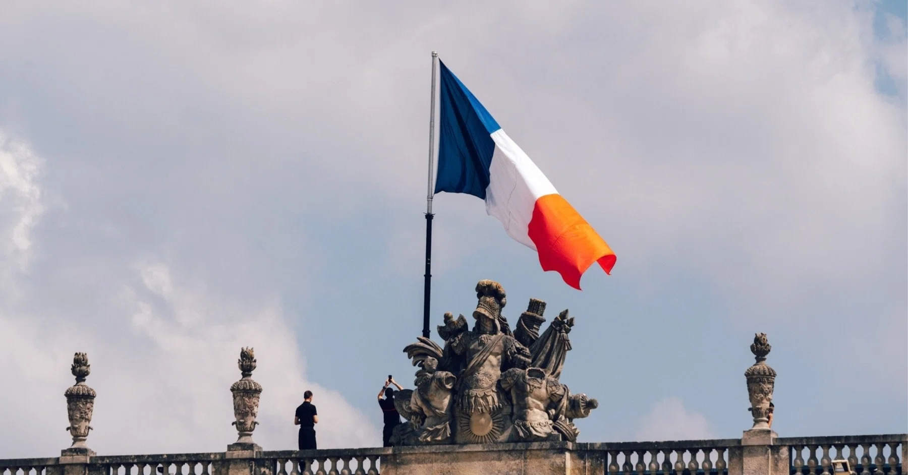 フランス国家サイバーセキュリティ戦略（2026-2030）を読む / AI 