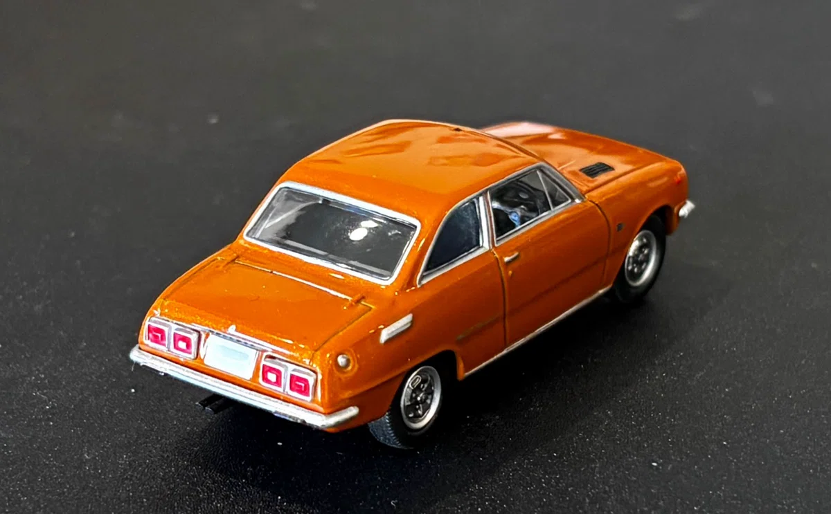 A Car Told Through Tomica | Tomica Limited Vintage Isuzu Bellett