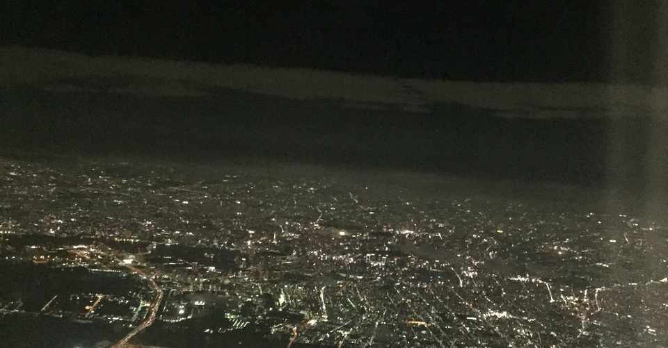 ちょっと怖い話 札幌の美容室 雨とランプ Note