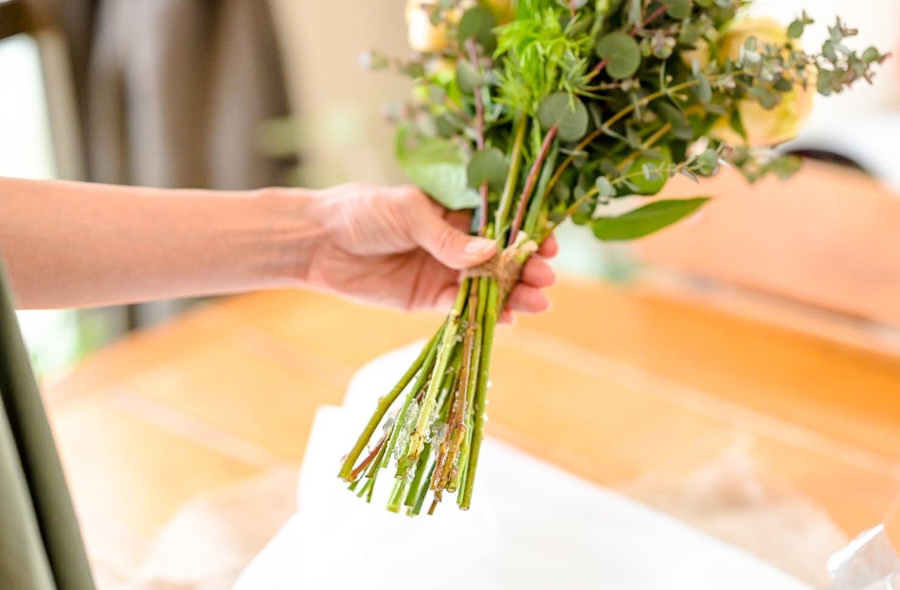 もしもブーケをもらったら 4stepでサクッと活ける方法 ご紹介します Lifft Note