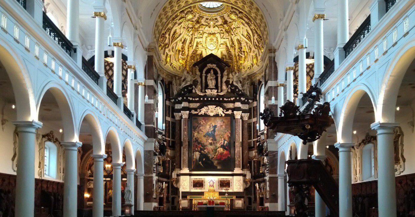 季節によって祭壇画を架け替える教会なんて聞いたことない～ルーベンス