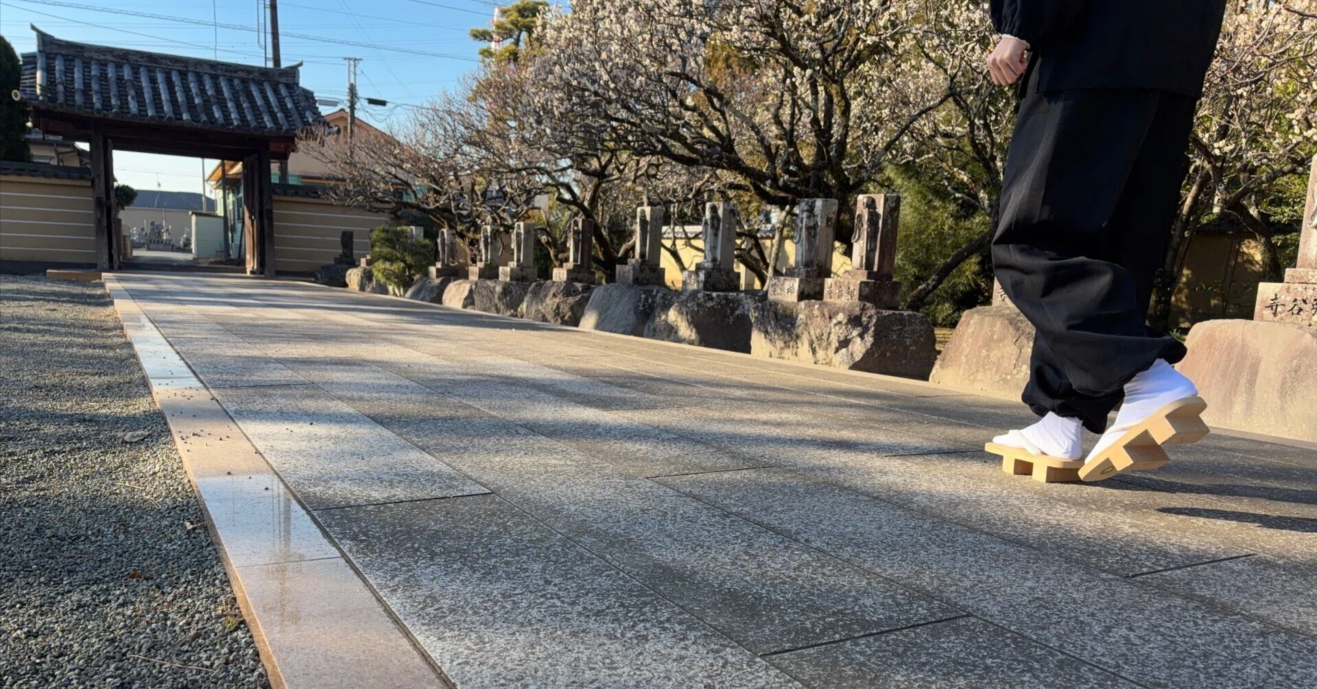 60日後に修行僧になる大学生があえて「X」始めてみました。｜峯 栄雅
