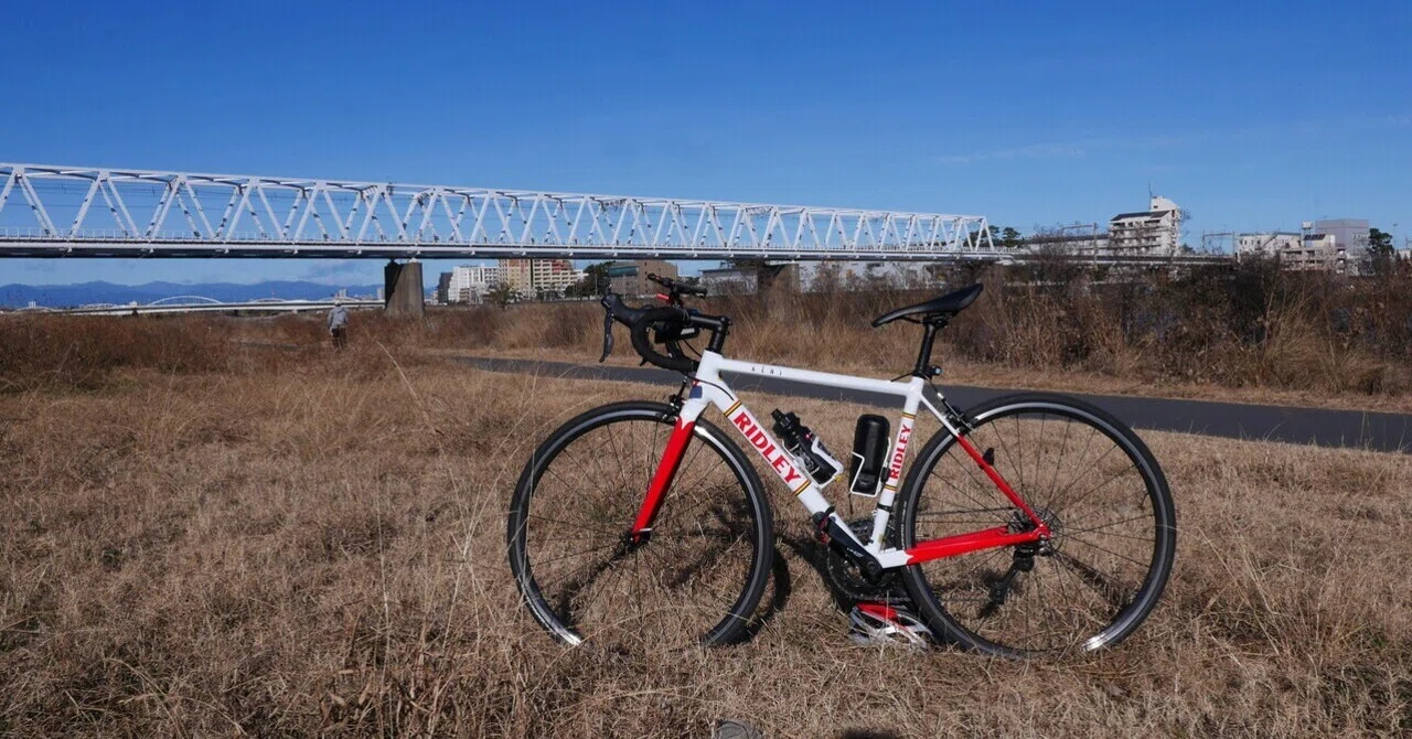 【】35年前ロードバイク-部品全て揃ってます。 ロードバイクを2台バラし、久々にトビくんとお話しをしました