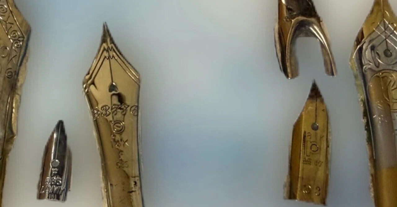 プラチナ万年筆　 ペン先18k 　18ｋ刻印　ゴールド　金高騰 金高騰に便乗して「万年筆のペン先だけ」売ってみた｜けらんど(もじゃ)