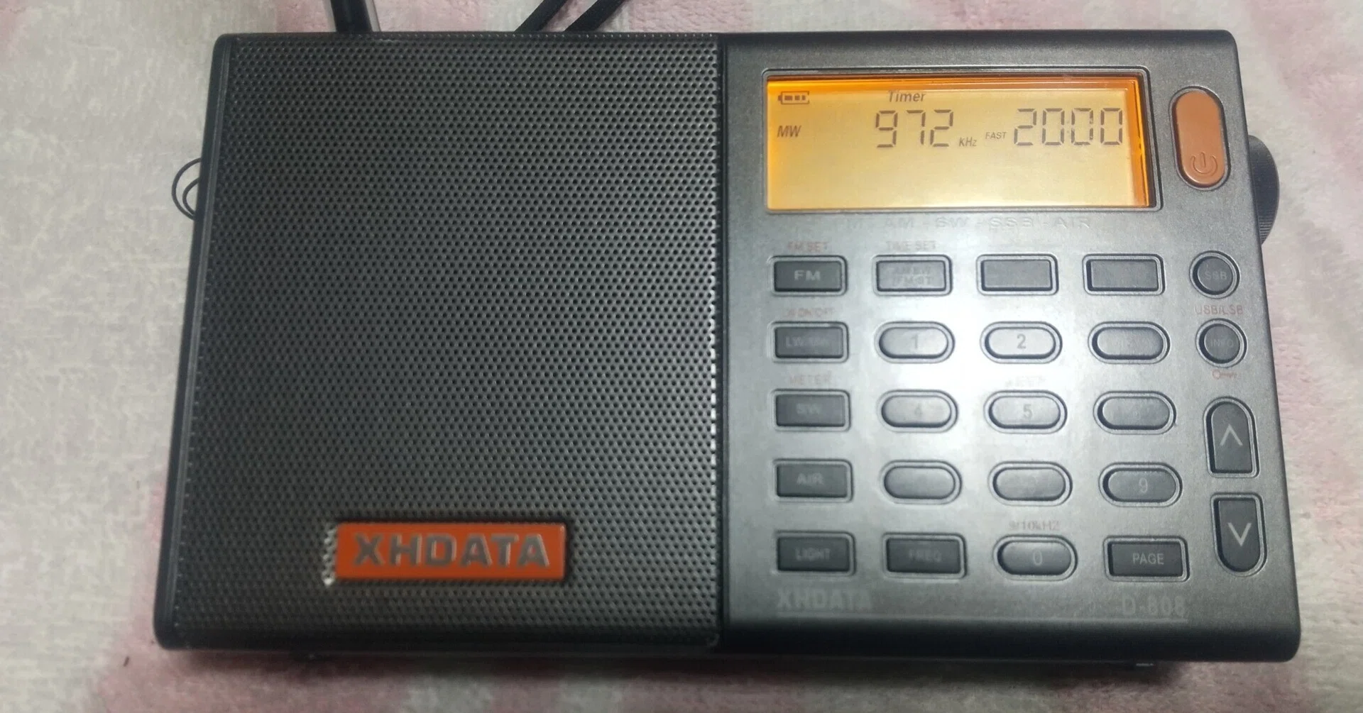 XHDATA D-808で韓国KBSの972kHzの受信を楽しんでAIの行く末を考える
