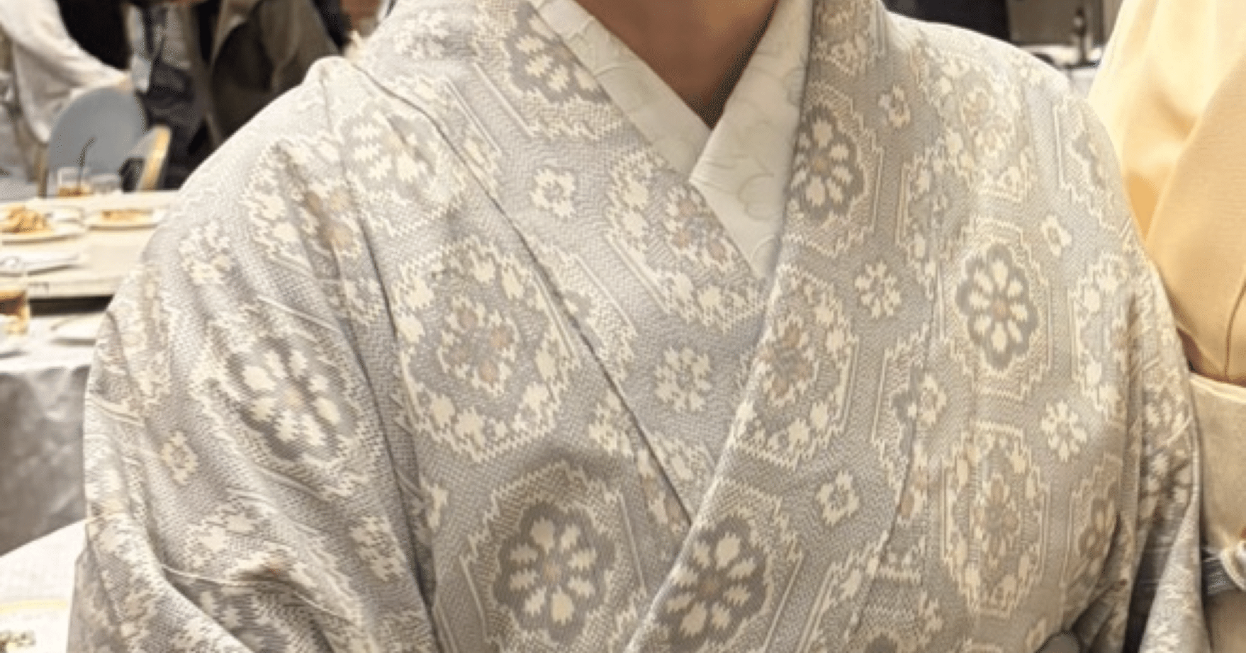 伝統をAIと着こなす。私の「白大島」再発見ストーリー♡ ｜shihomi 100