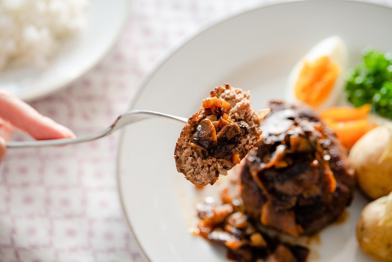 これができれば褒められる マッシュルームハンバーグ Reizoko Ni Almonde 冷蔵庫にあるもんで Note