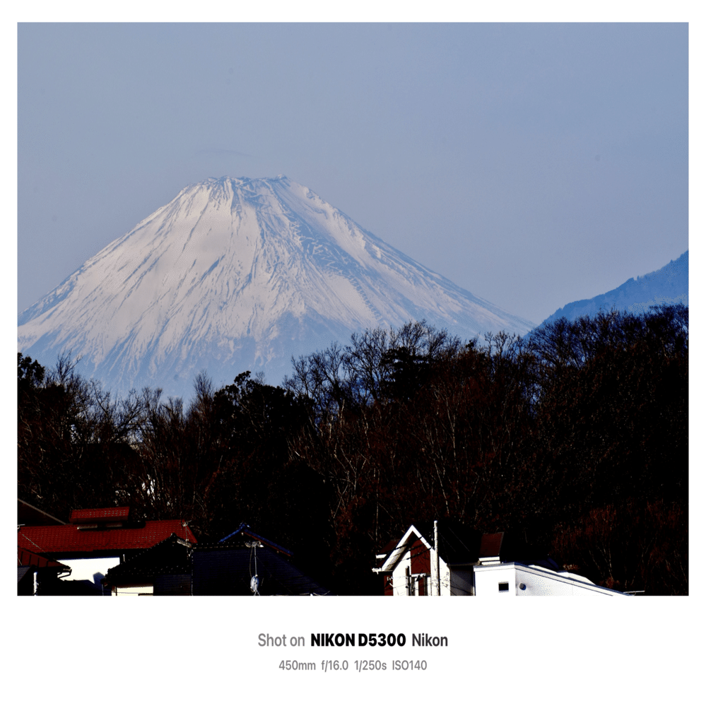 70-300mmで富士山｜SuzukenSambar