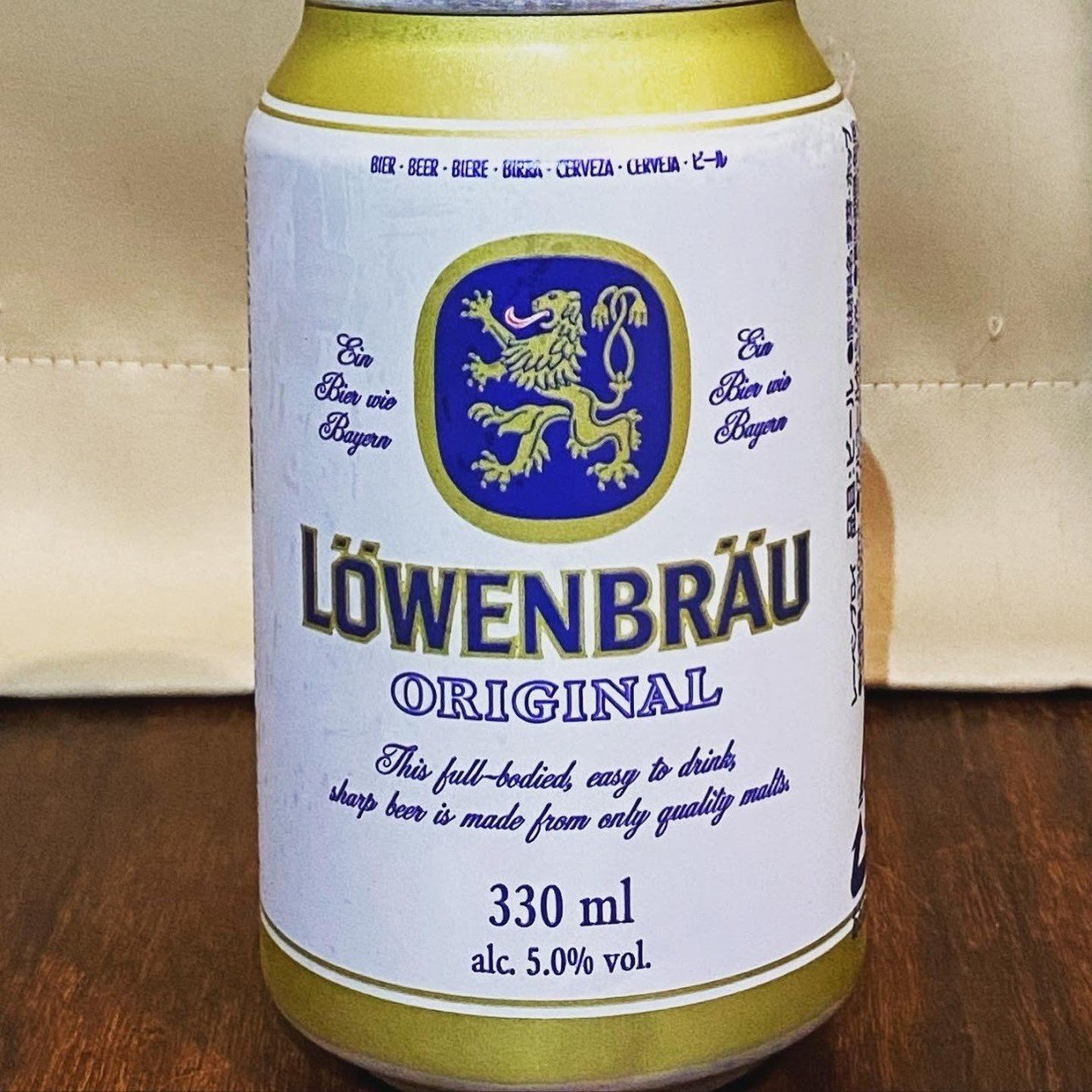 ドイツ　ビール　レーベンブロイ　鏡 ドイツ ビール レーベンブロイ 鏡 - メルカリ