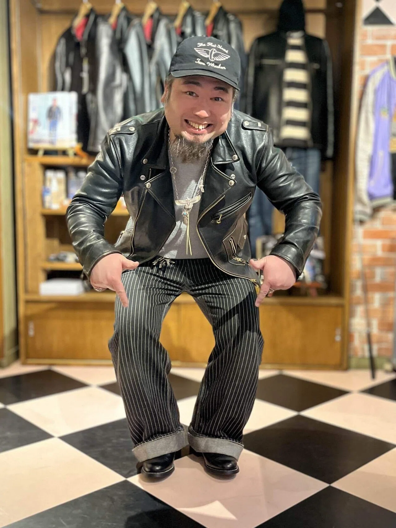 FLAT HEAD 高崎店】サービスマンシューズ👞 シワ入れの儀、やっていき