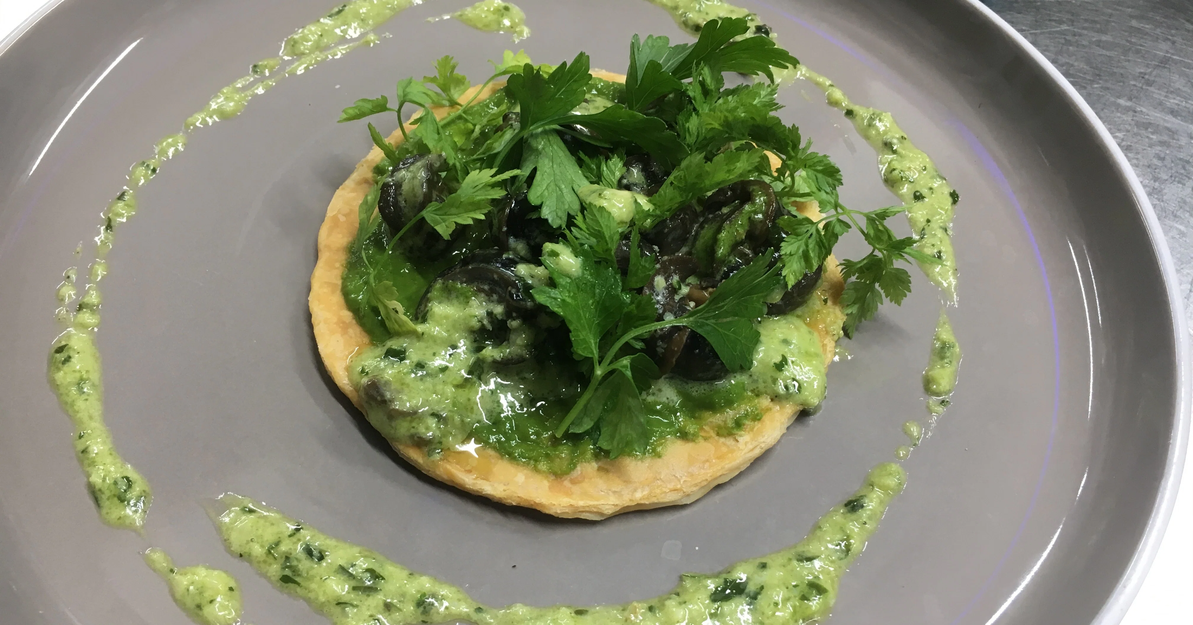 Escargot Au Beurre D Ail エスカルゴのレシピ フレンチ Ryo フランス Note