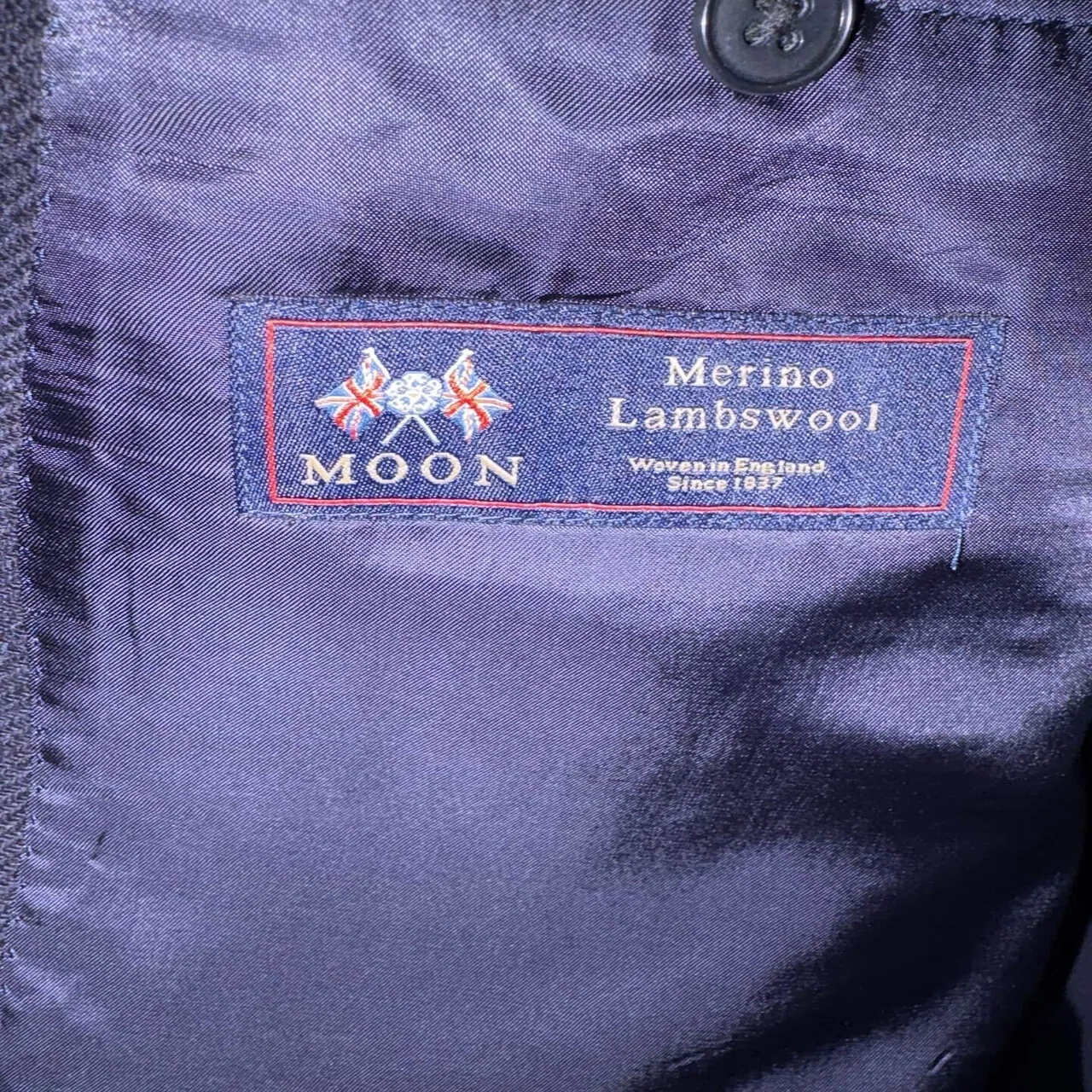 Brooks Brothers】店員さんの「絶対間違いない」を信じて作った、MOON 