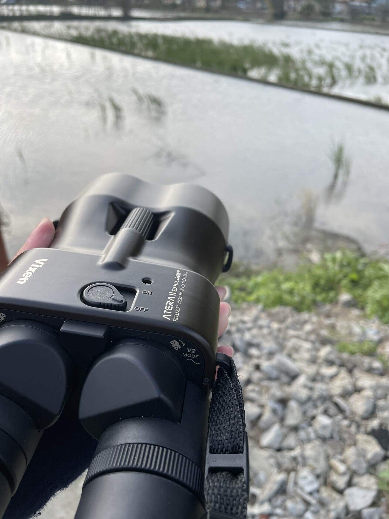 Vixen ATERA II H16×50｜16倍の常識を覆す広視界と防振性能。猛禽類