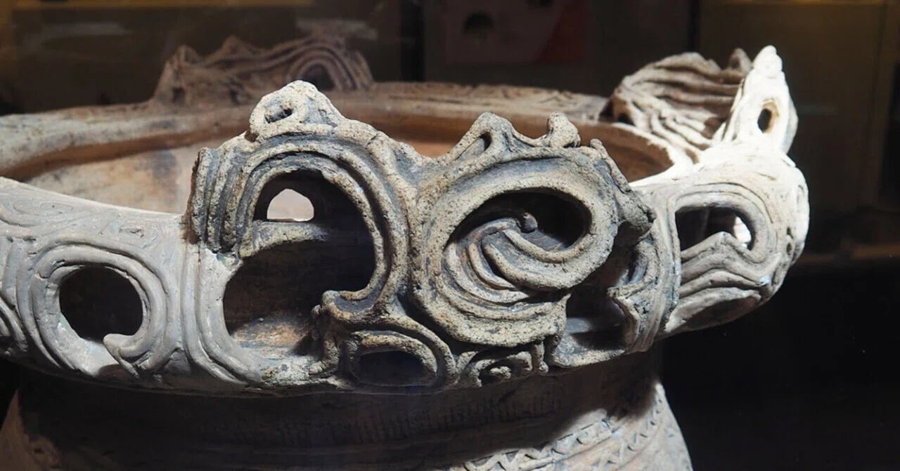 火焔型土器のルーツの圧倒的な物量ーやないづ縄文館[JOMOSEUM]｜土