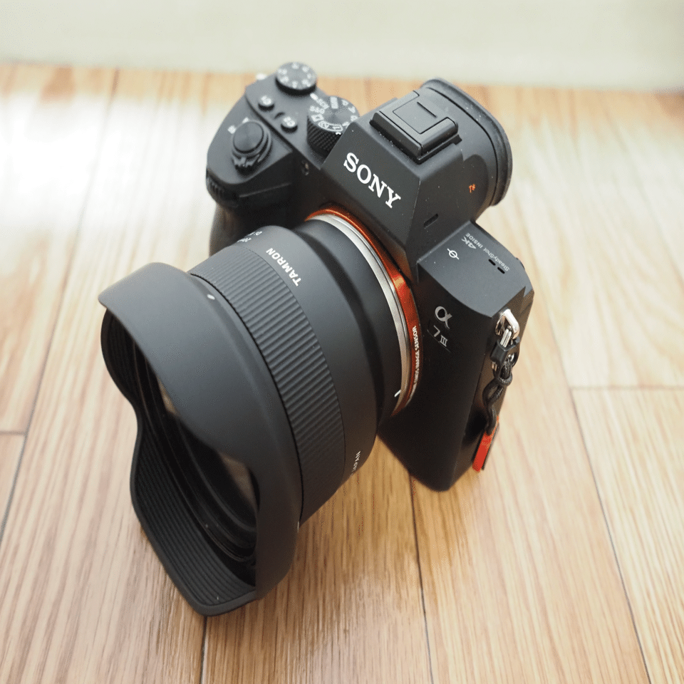 レンズ(単焦点) TAMRON 20mm F/2.8 Di III OSD M1:2 F050 新製品レビュー：TAMRON 20mm F/2.8 Di III OSD M1:2 - デジカメ Watch