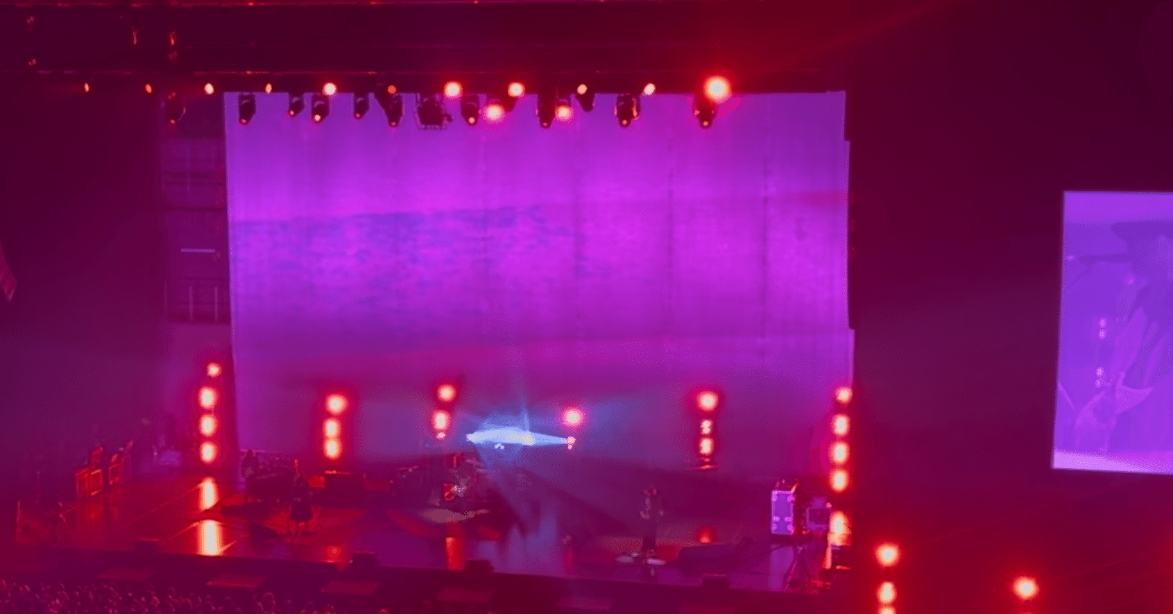 My Bloody Valentine is 神。轟音/没入/陶酔。日本に来てくれて