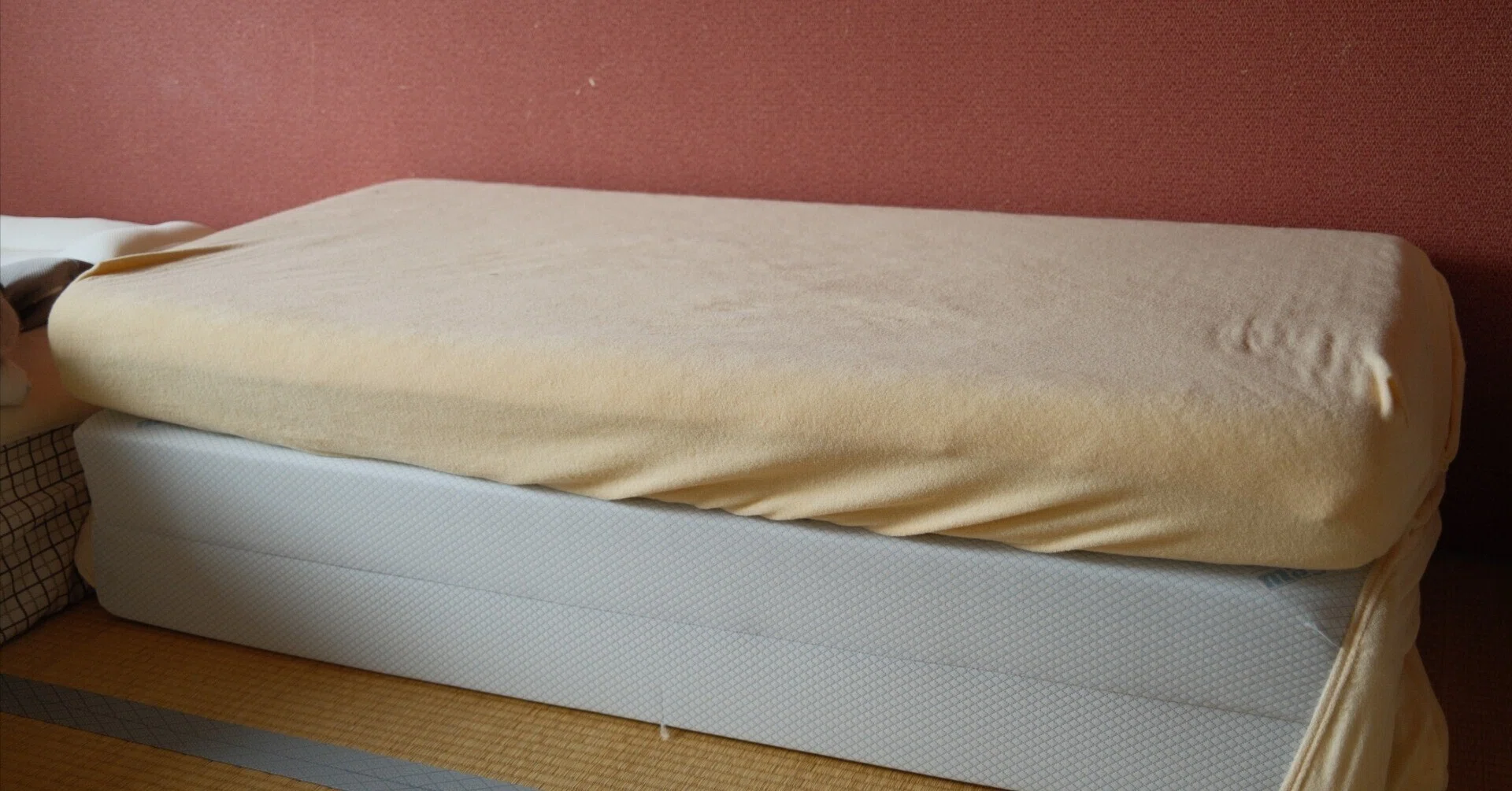 マニフレックス3種を比較。体重の軽い妻と息子用に「DDウィング」を