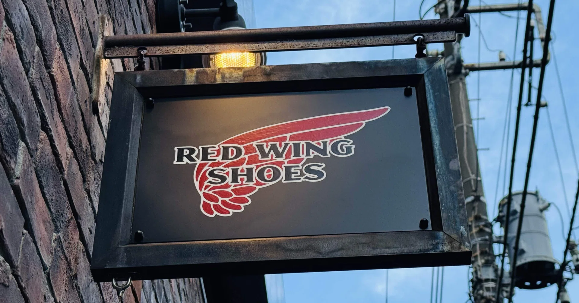 REDWING 8875 ”アイリッシュセッター”の「赤さ」はオイルで落ち着いて