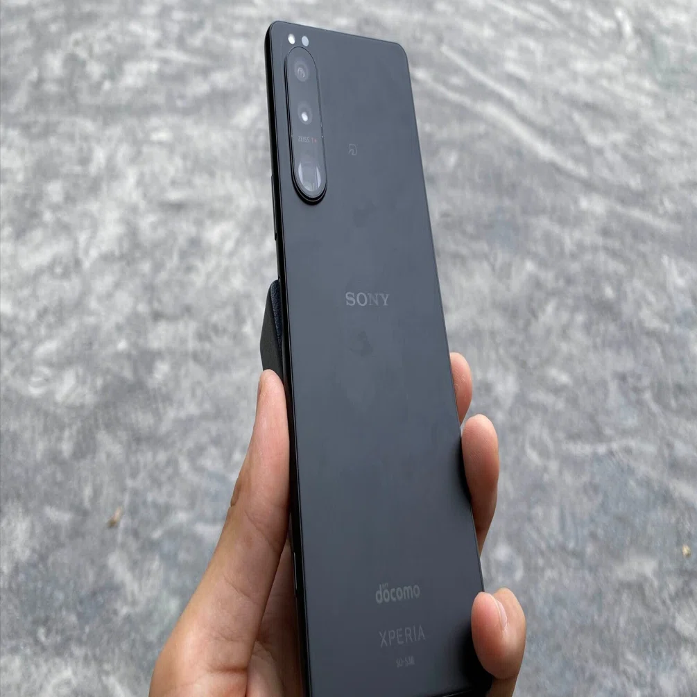 SONY Xperia 5 III 本体 ブラック【ジャンク】問題無く稼動します まだまだ現役？Xperia 5 IIIを今さら中古で購入して使い倒した本音
