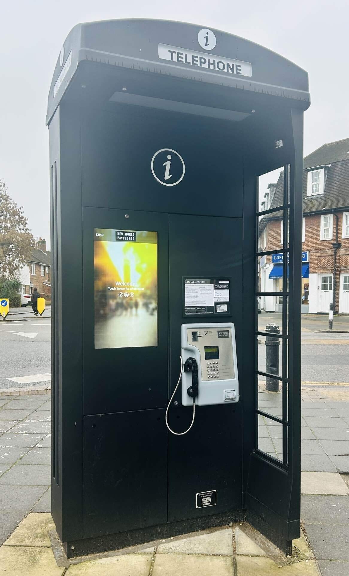 ロンドンの電話ボックスも現代化？｜Marie 🇬🇧