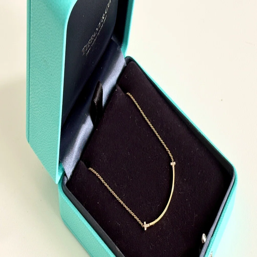 ファーストジュエリーを買った時の話｜ティファニーTスマイル 