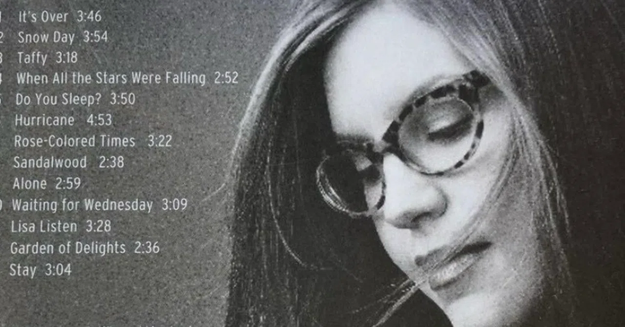 LISA LOBE & NINE STORIES 『TAILS』｜tummy
