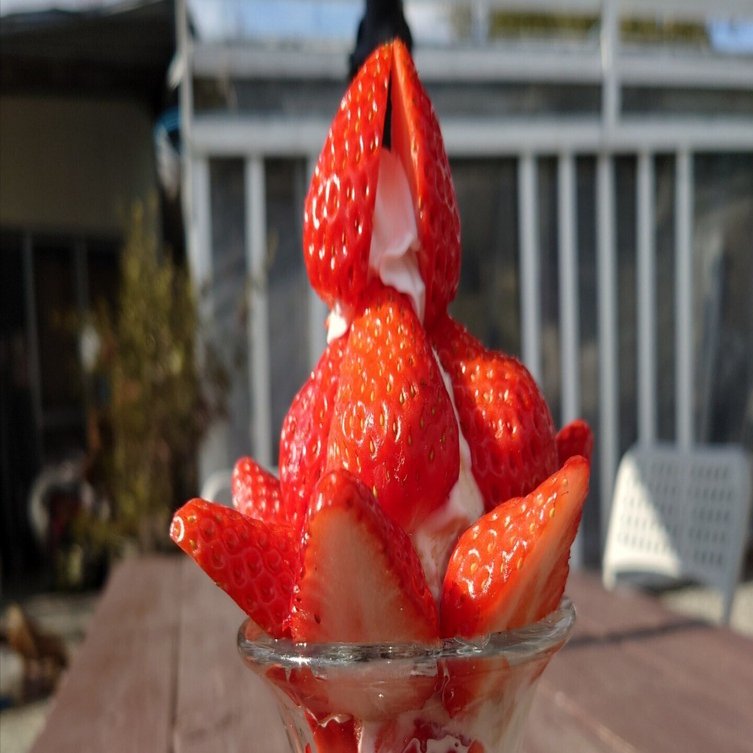 いちごカフェ の いちごパフェ2026🍓｜ORANGE🍊