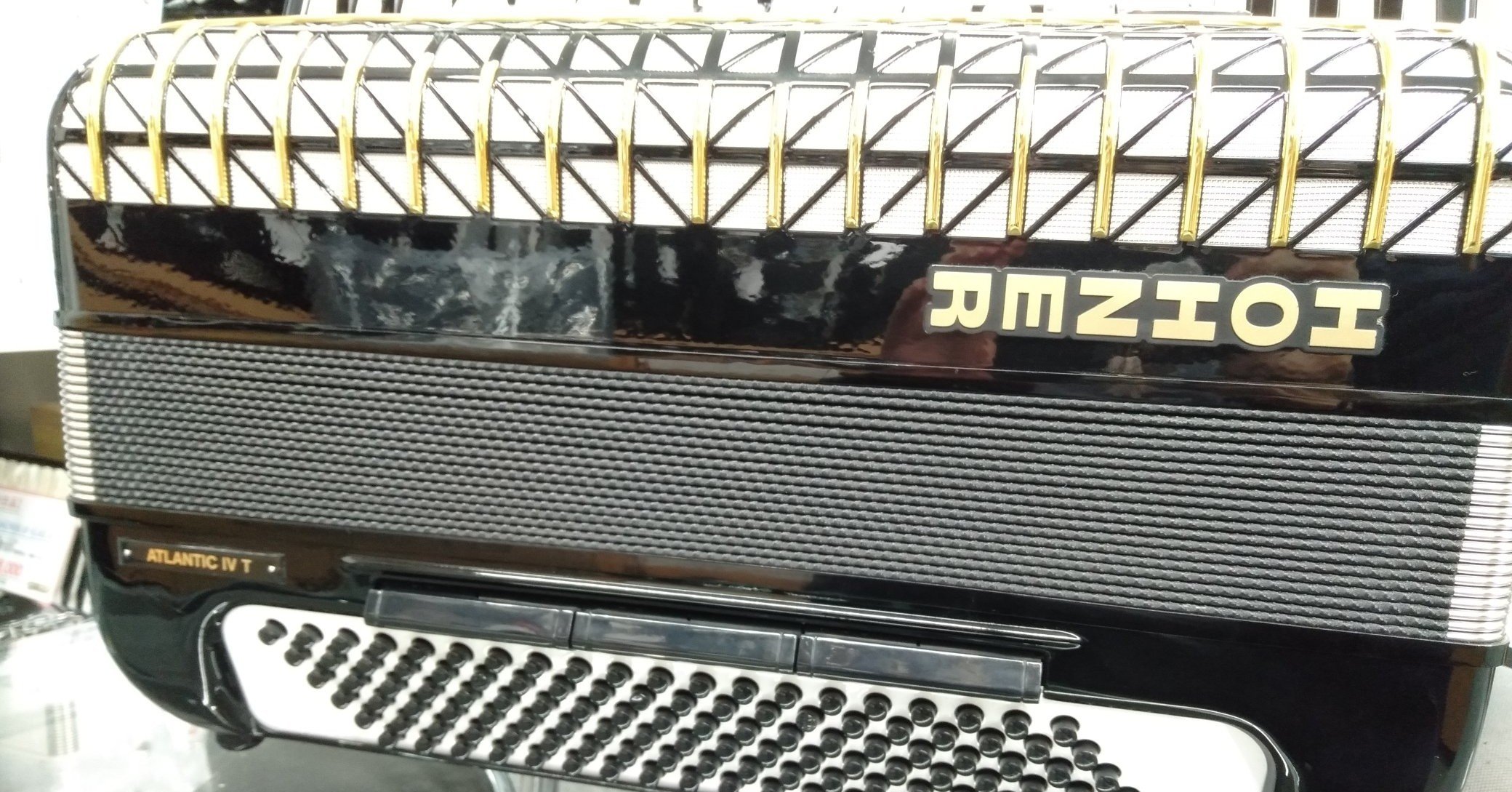 中古】HOHNER ATLANTIC(アトランティック) IV T｜アコーディオン横丁