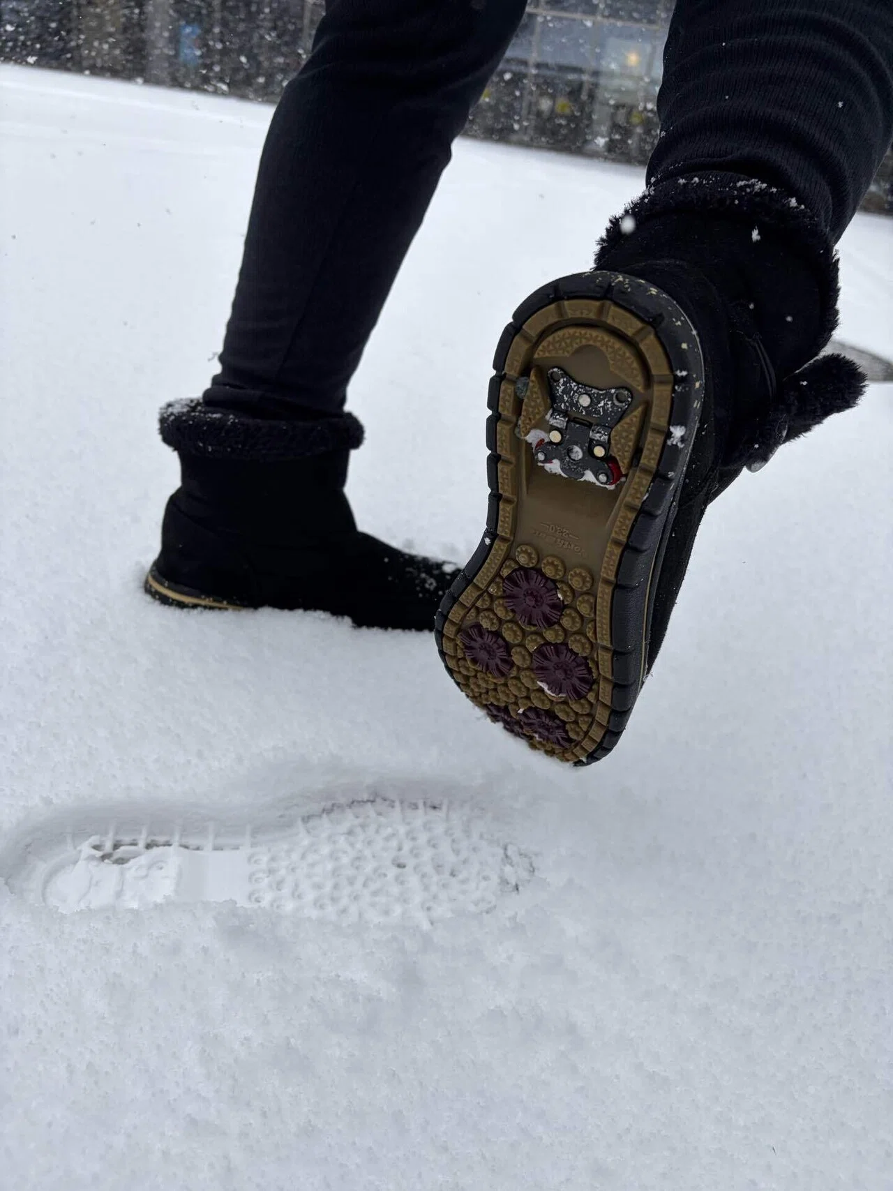 元道民のおすすめ雪用靴｜2年前に買った靴を2年ぶりに履いたけど問題 