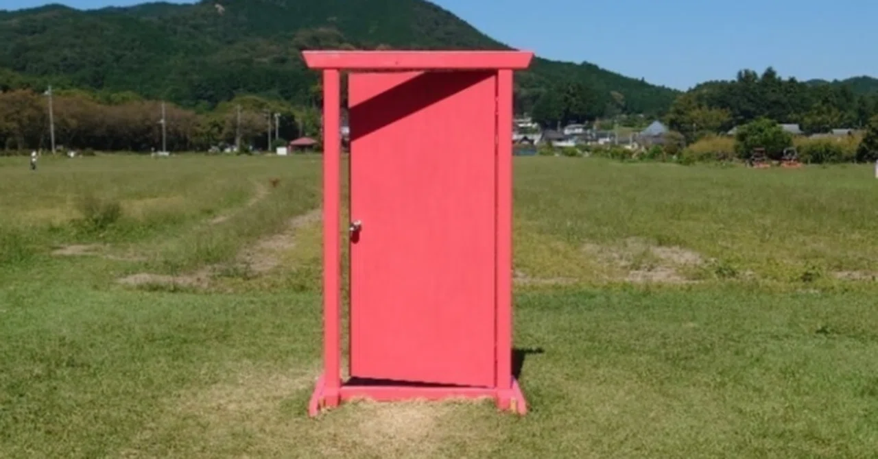 どこにも行けないどこでもドア どこでもドアが現実になっても、私たちは使わない｜こじこじ