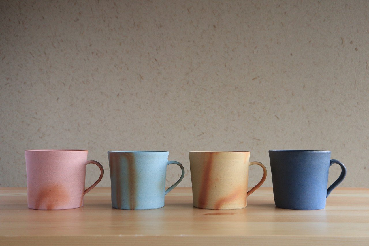 人間国宝の家系が生み出す備前焼の新しい形。色とりどりの