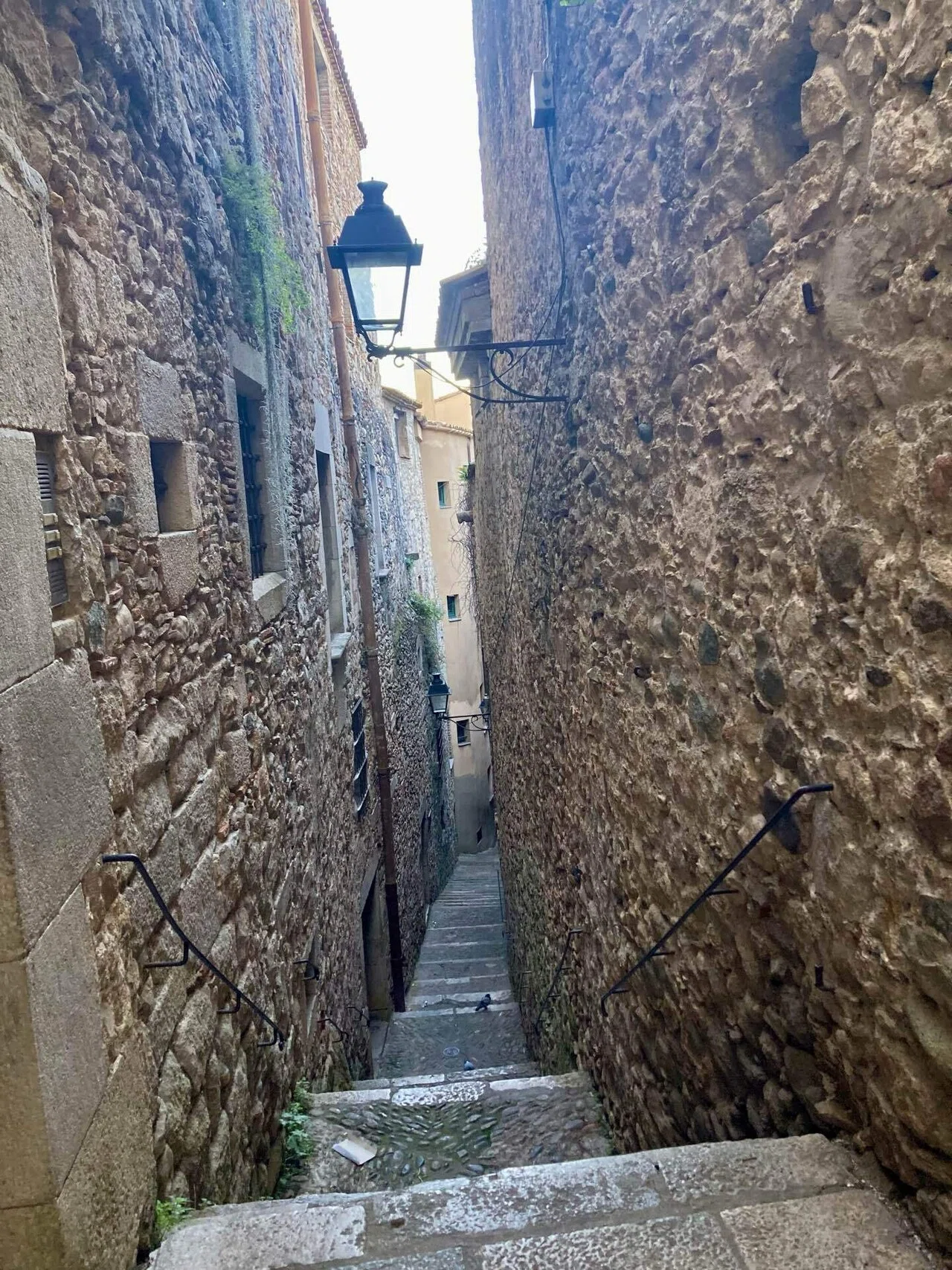 スペイン??移住3ヶ月目：ジローナへの旅｜WanderInk