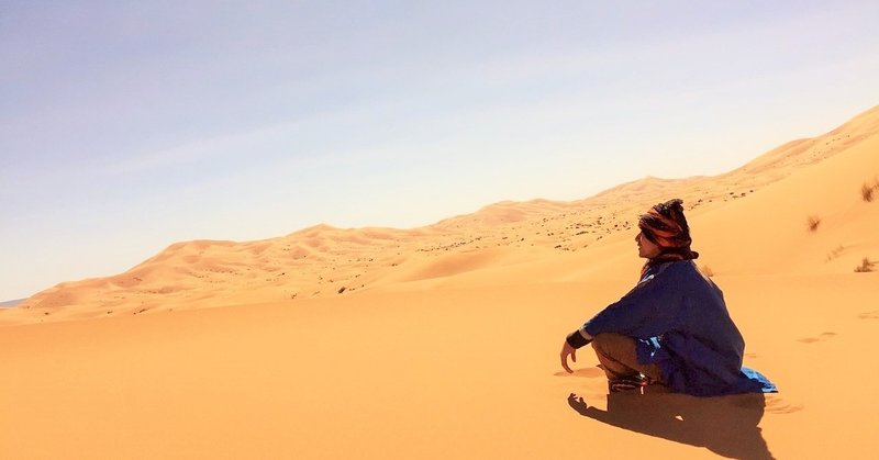 ラクダの背中で過ごした3日間 サハラ砂漠で文明デトックス 旅人バイヤーk Note