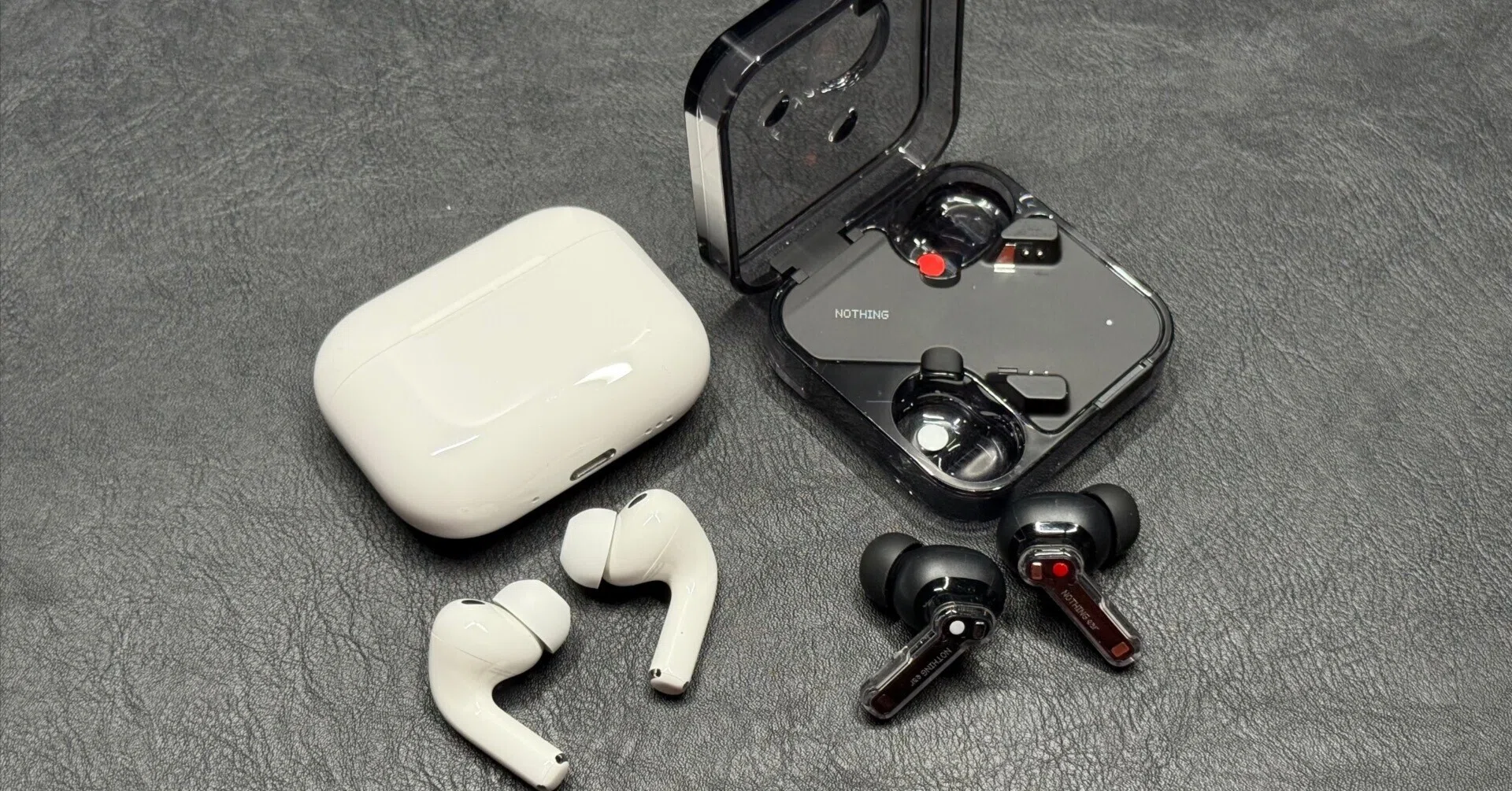ガジェット比較】Apple AirPods Pro 3 vs Nothing Ear (2024) |箱館 ガジェット比較】Apple AirPods Pro 3 vs Nothing Ear (2024) |箱館