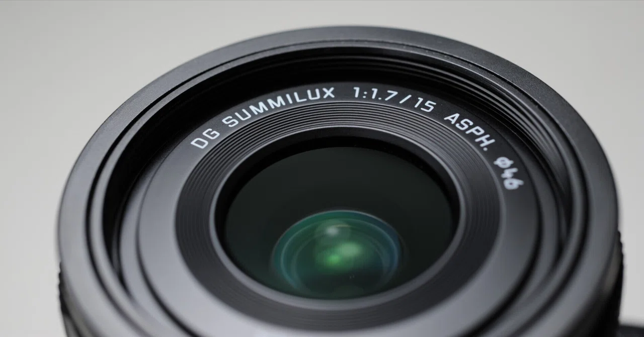 みんな持っていたマイクロフォーサーズ用定番レンズLEICA DG SUMMILUX