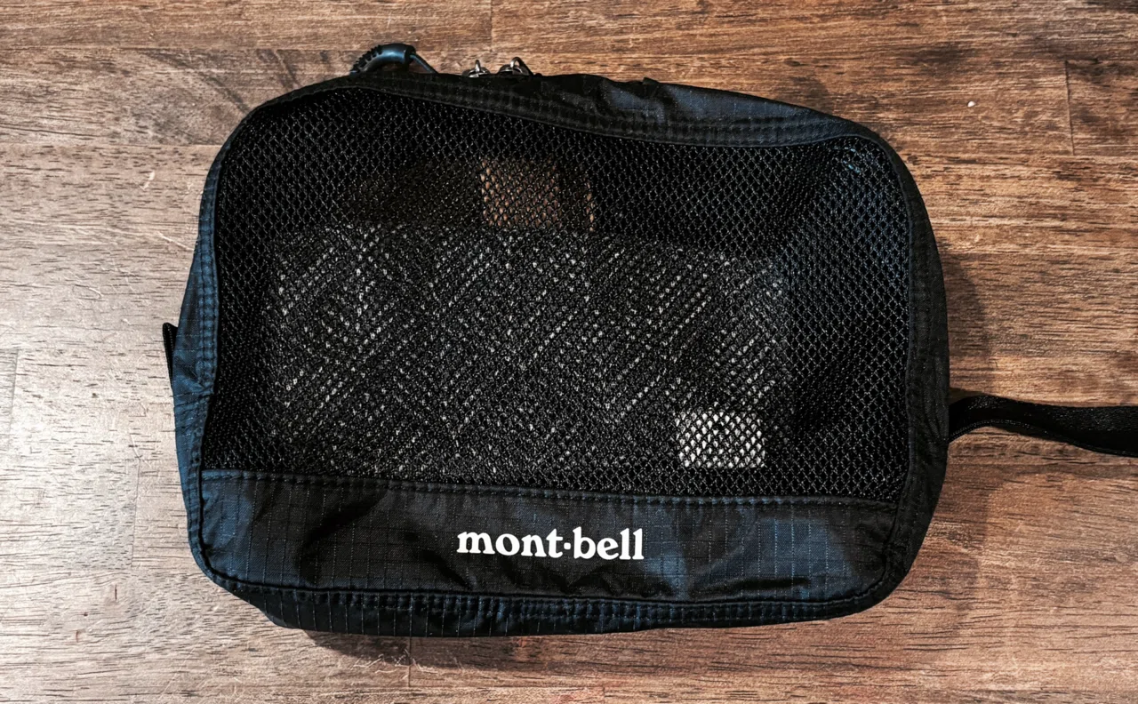 ポーチの最適解｜mont-bell（モンベル）とPaaGo WORKS（パーゴワークス