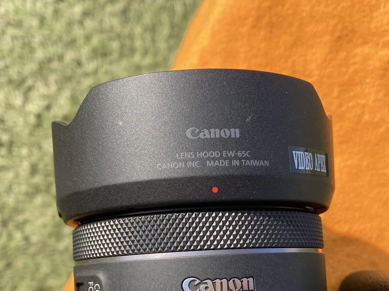 RF16mm F2.8 STM 試用日記（1.外観編）｜会場カメラマン・ナベゾー