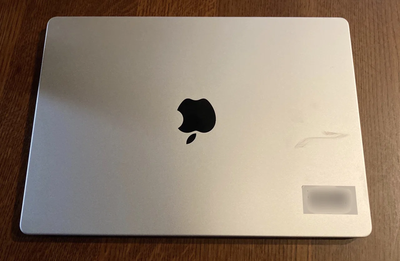 Amazon Renewed：アマゾンの整備済みMacBook M1 Pro (32GB RAM)を買っ