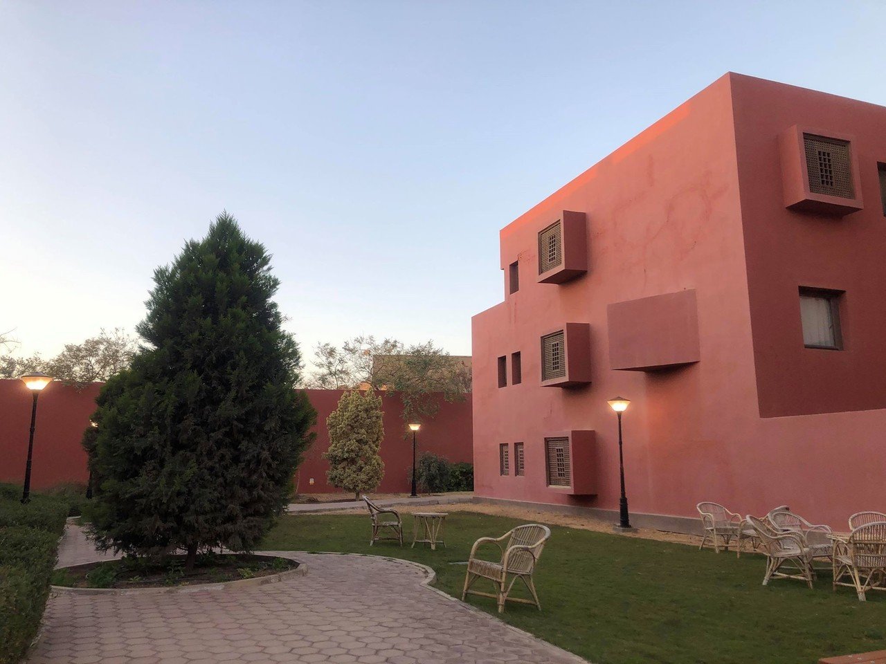 カイロ アメリカン大学 Auc カイロ エジプト 留学体験記 19年秋 年春 アラブ諸国への留学体験記 アラブ諸国における学習と生活の叙述による警告と省察の書 المواعظ والاعتبار بذكر الدراسة والحياة في الدول العربية Note カイロ アメリカン大学 Auc カイロ エジプト 留学体験記 19年秋 年春 アラブ諸国への留学体験記 アラブ諸国における学習と生活の叙述による警告と省察の書 المواعظ والاعتبار بذكر الدراسة والحياة في الدول العربية Note