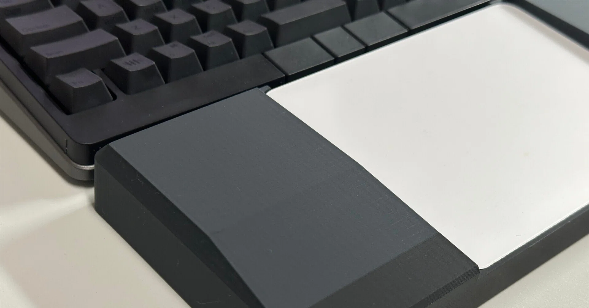 HHKB Studio専用オリジナルリストレスト兼カバーについて｜youichirou