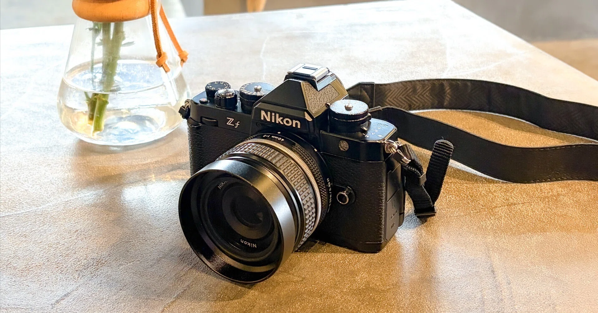 Nikon Zfを安心して持ち出すために買い揃えた4つのアクセサリー
