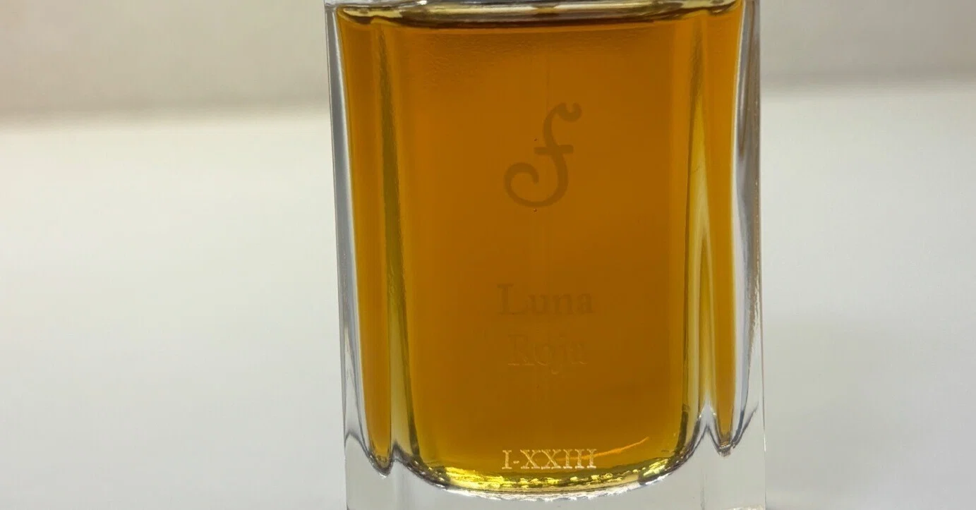 フエギア ルナロハ Luna Roja 30ml 【公式通販】