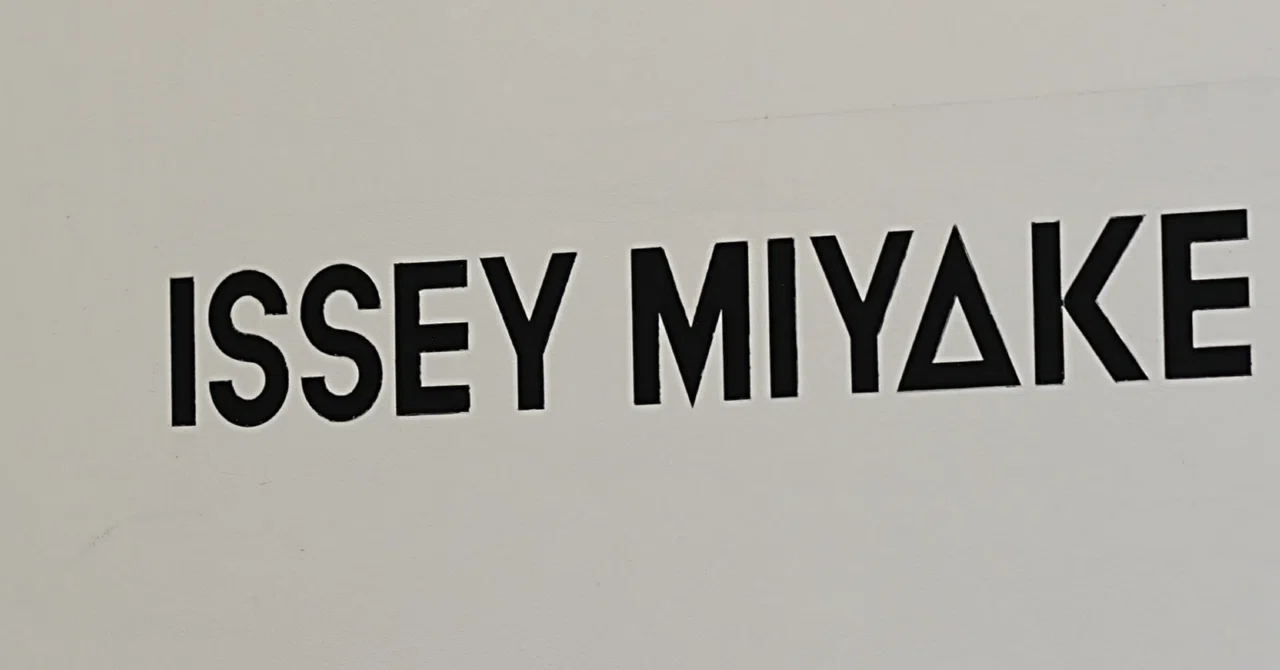 ISSEY MIYAKE（イッセイミヤケ）｜Hakamata Yuma