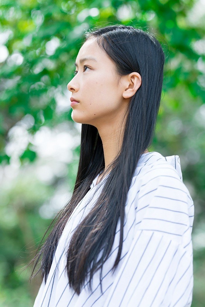 美少女の横顔 汐谷友希 少女記録 編集長 運営人 Note