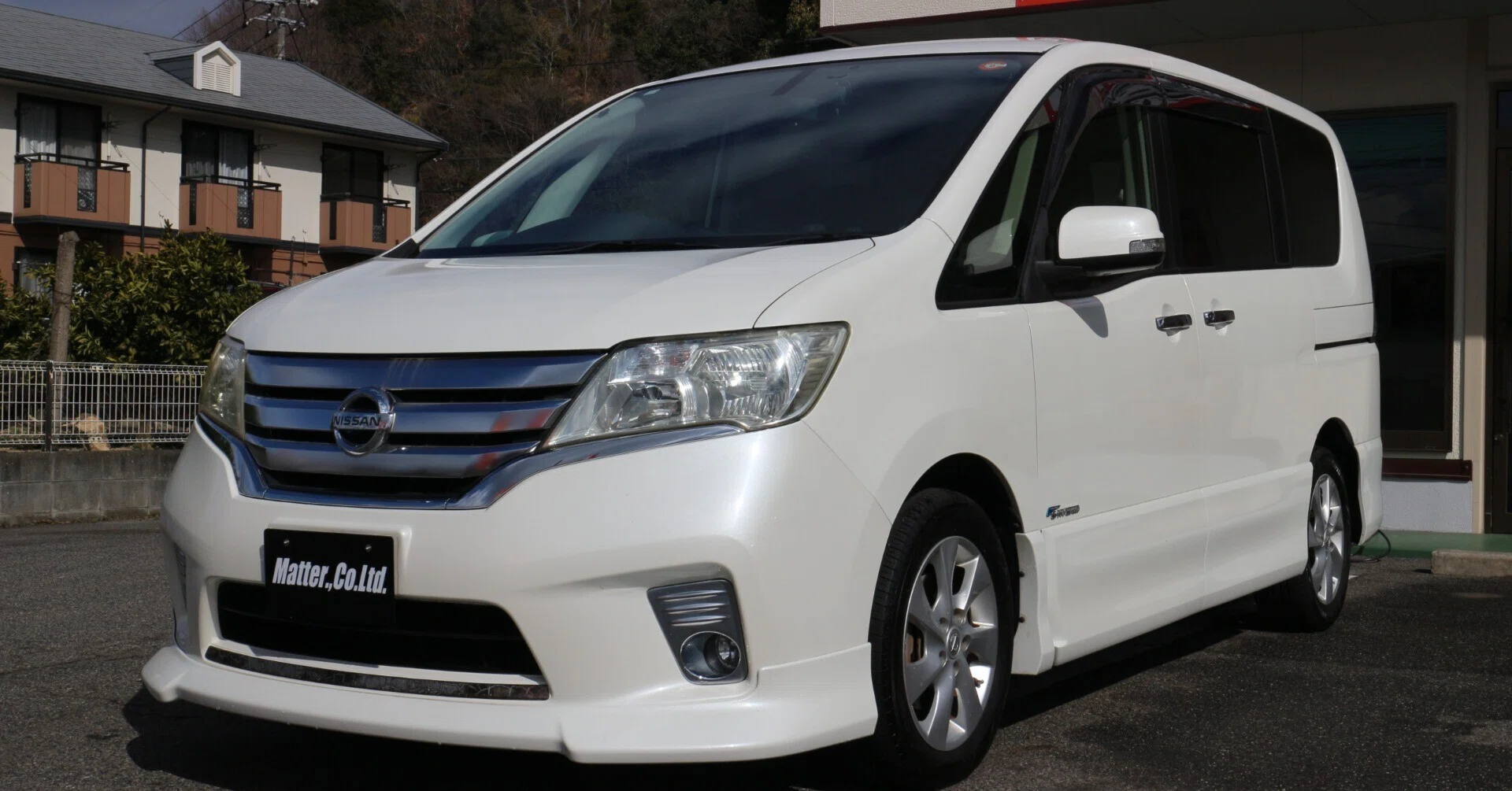 入庫情報家族の味方！日産セレナ ハイウェイスター S-ハイブリッド