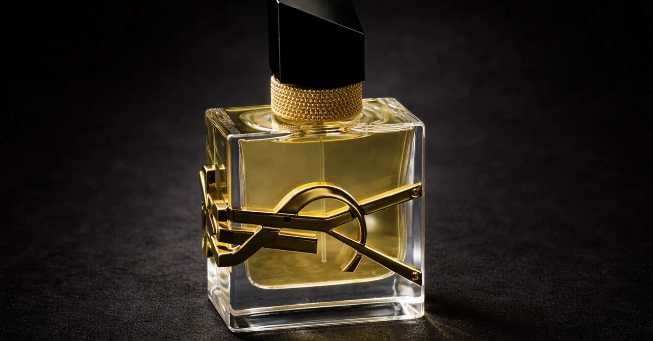 女性からの評価が激変】YSL「リブレ」を付け始めて分かった“男の香水の