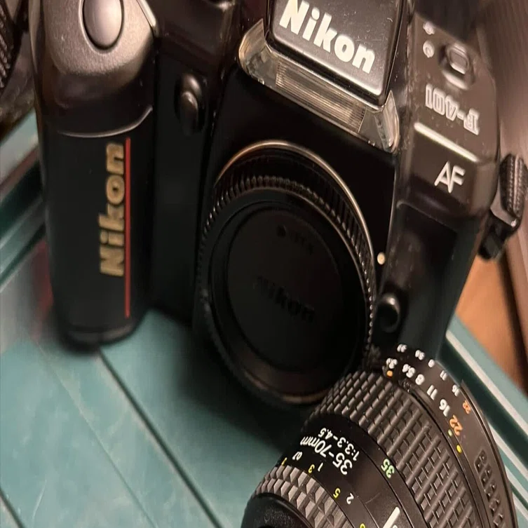 最初の愛機はNikon F401（一眼レフの話）｜kotoさん