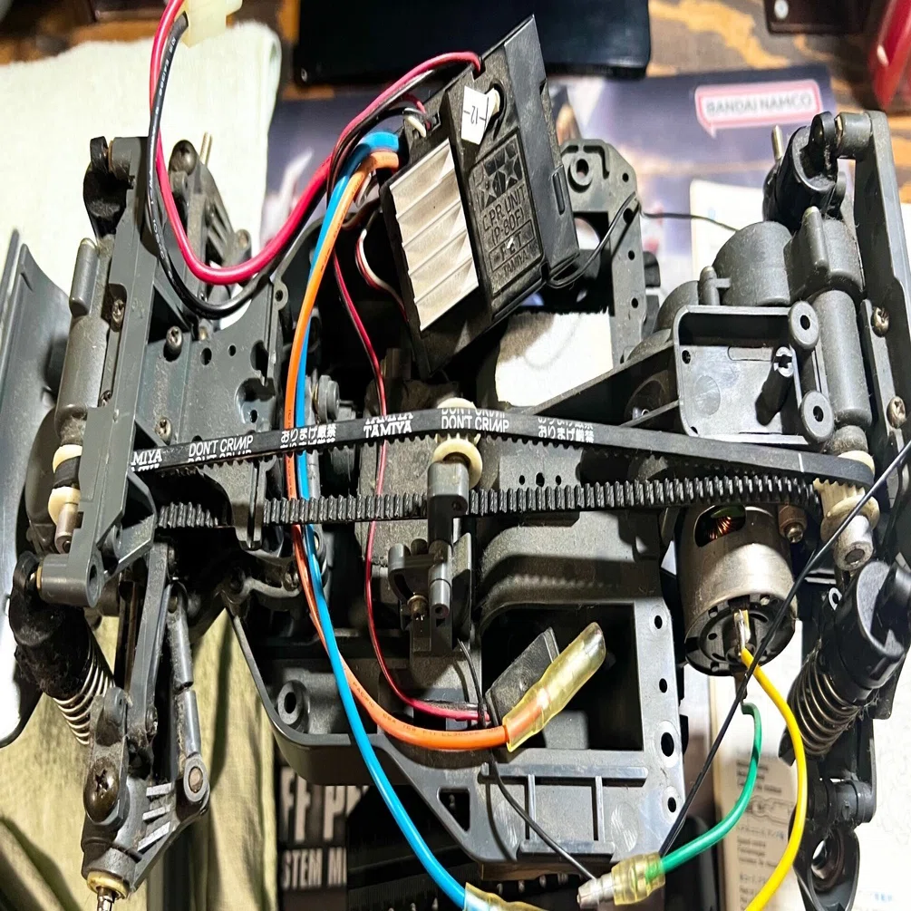 タミヤ TA03R-S 復活計画！① カーボンシャーシ化とフルベアリングで
